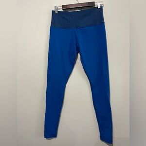 Lululemon VTG Wunder unders size 10